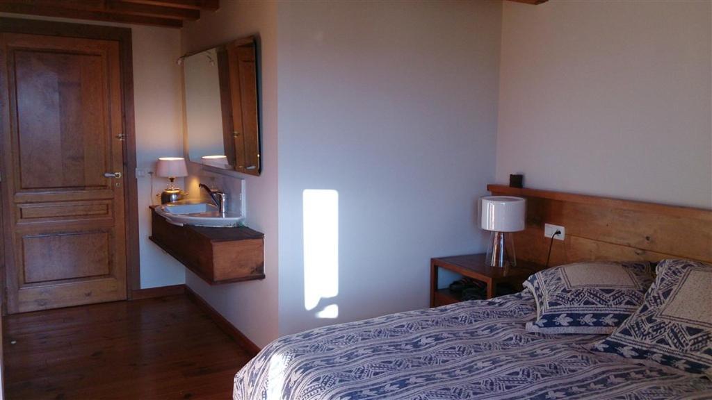 Casa Con Encanto, Jardin, Vistas Y Piscina Estavar المظهر الخارجي الصورة